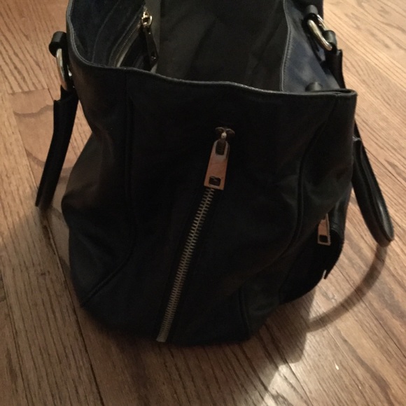 Marc Jacobs Large Tote - Picture 8 of 8